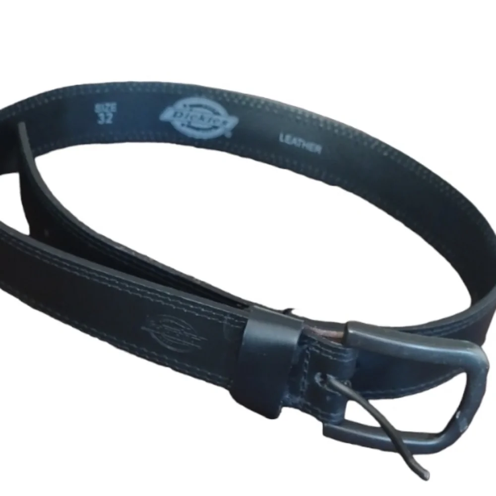 Dickies Black Buckle Black Leather Size 32